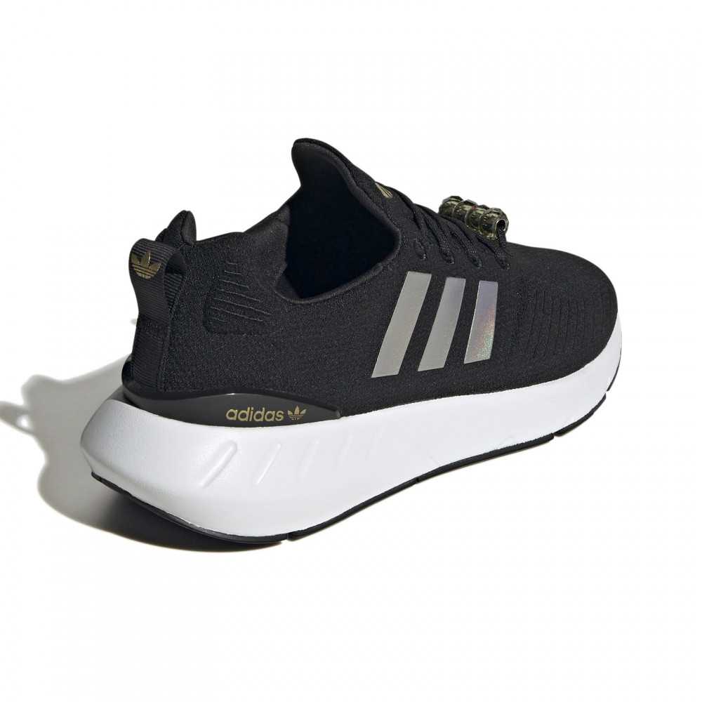 Adidas Swift Run W Cblack Goldmt Ftwwht Suffern