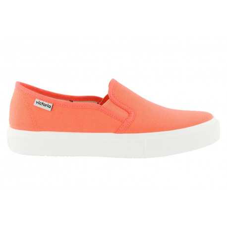 victoria slip on