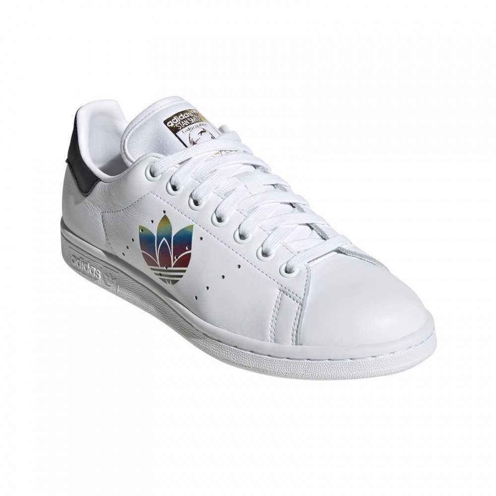 stan smith w g27907